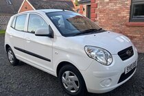 Kia Picanto 1
