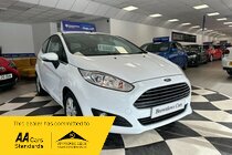 Ford Fiesta ZETEC MANUAL PETROL  LOW MILES 49000 MILES