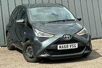 Toyota AYGO 1.0 VVT-i x-play Euro 6 5dr