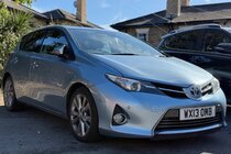 Toyota Auris 1.8 VVT-h Excel Hatchback 5dr Petrol Hybrid CVT Euro 5 (s/s) (136 ps)