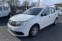 Dacia Sandero ESSENTIAL SCE