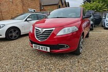 Chrysler Ypsilon 0.9 TwinAir Limited Auto Euro 5 (s/s) 5dr