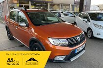 Dacia Sandero STEPWAY SE SUMMIT TCE