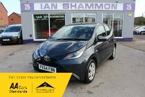 Toyota AYGO VVT-I X-PLAY