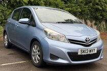 Toyota Yaris 1.33 Dual VVT-i TR Hatchback 5dr Petrol Manual Euro 5 (101 ps)