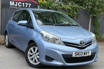 Toyota Yaris 1.33 Dual VVT-i TR Hatchback 5dr Petrol Manual Euro 5 (101 ps)