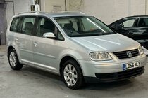 Volkswagen Touran 2.0 TDI SE 5dr (7 Seats)