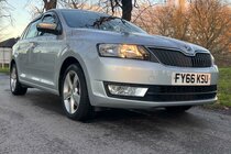 Skoda Rapid 1.2 TSI SE Tech Euro 6 (s/s) 5dr