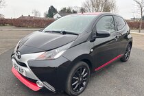 Toyota AYGO VVT-I X-PRESS X-SHIFT