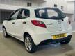 Mazda MAZDA 2