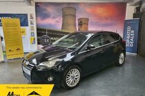 Ford Focus 1.6 Zetec Hatchback 5dr Petrol Manual Euro 5 (125 ps)