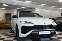 Lamborghini URUS SE HYBRID AUTO 142 MILES ONLY PANO SUNROOF