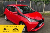 Toyota AYGO VVT-I X-PLAY