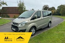 Ford Tourneo Custom 300 LIMITED TDCI Top history 9 seat MPV