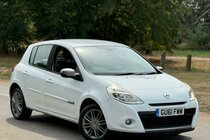 Renault Clio 1.2 Dynamique TomTom Euro 5 5dr