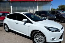 Ford Focus ZETEC - ONLY 1 OWNER, LOW 41450 MILEAGE, SERVICE HISTORY, PARKING SENSORS, STOP/START, ALLOYS