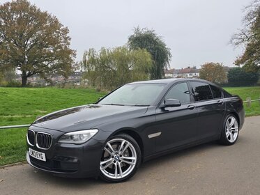 BMW 7 SERIES 730d M SPORT