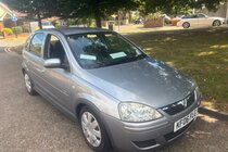Vauxhall Corsa DESIGN 16V