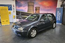 VOLKSWAGEN  Golf 2.0