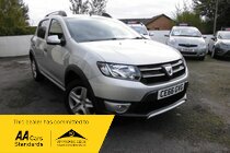 Dacia Sandero STEPWAY LAUREATE TCE