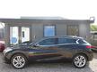 Infiniti Q30