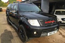 Nissan Navara 2.5 dCi Tekna Auto 4WD Euro 5 4dr