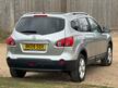 Nissan Qashqai+2