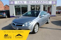 Vauxhall Astra TWIN TOP DESIGN