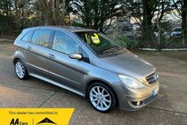 Mercedes-Benz E Class 2.0 B200 SE 5dr